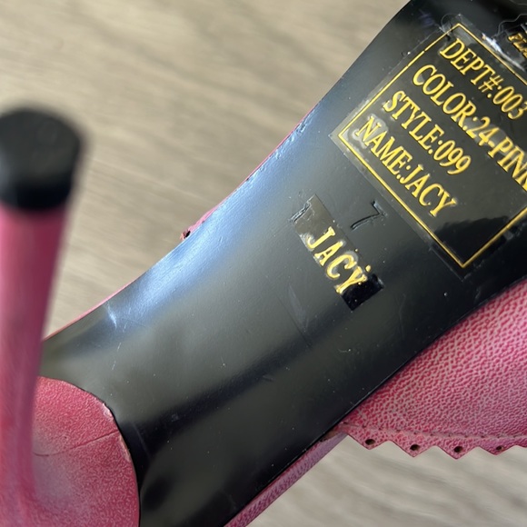 Vintage Bakers Pink Mule Heel - Picture 3 of 4